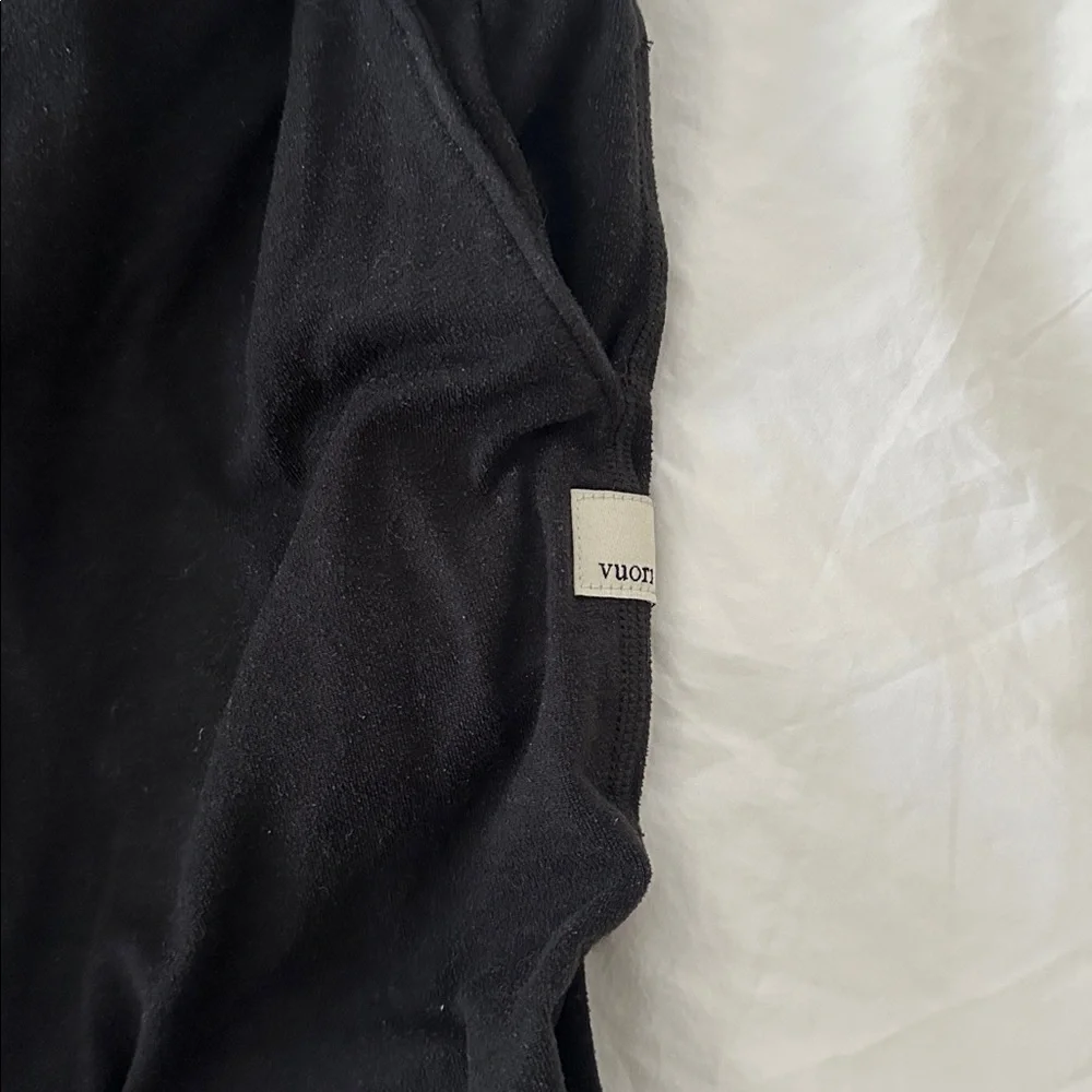 Vuori black joggers - Picture 2 of 3